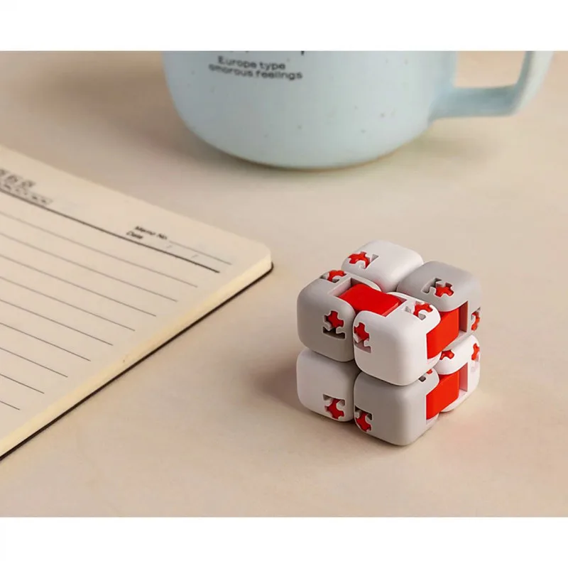 فیجت ضد استرس اکی یس مدل OK-FIDGETCUBE