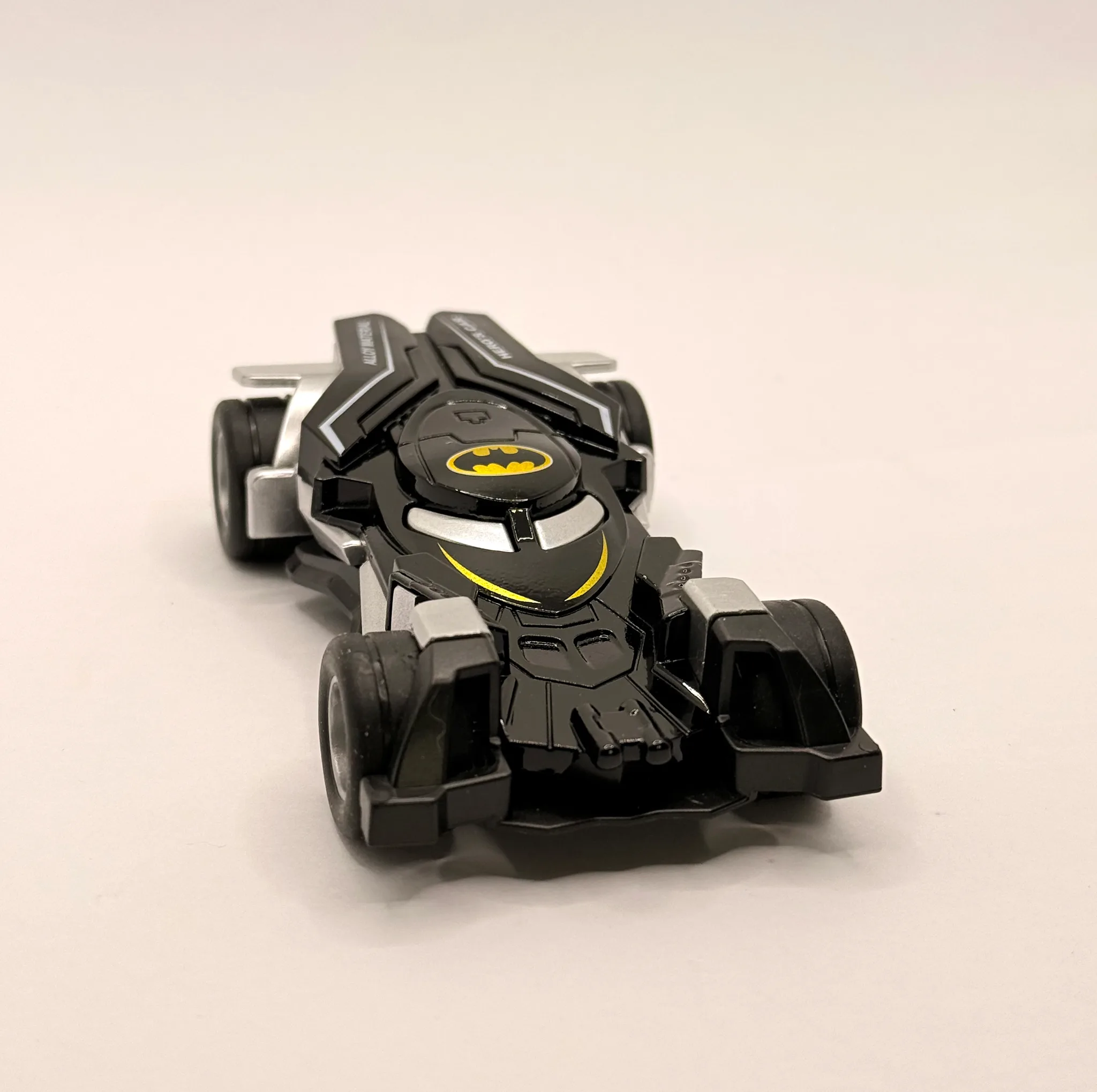 ماشین بازی مدل بتمن کد Batmobile 300