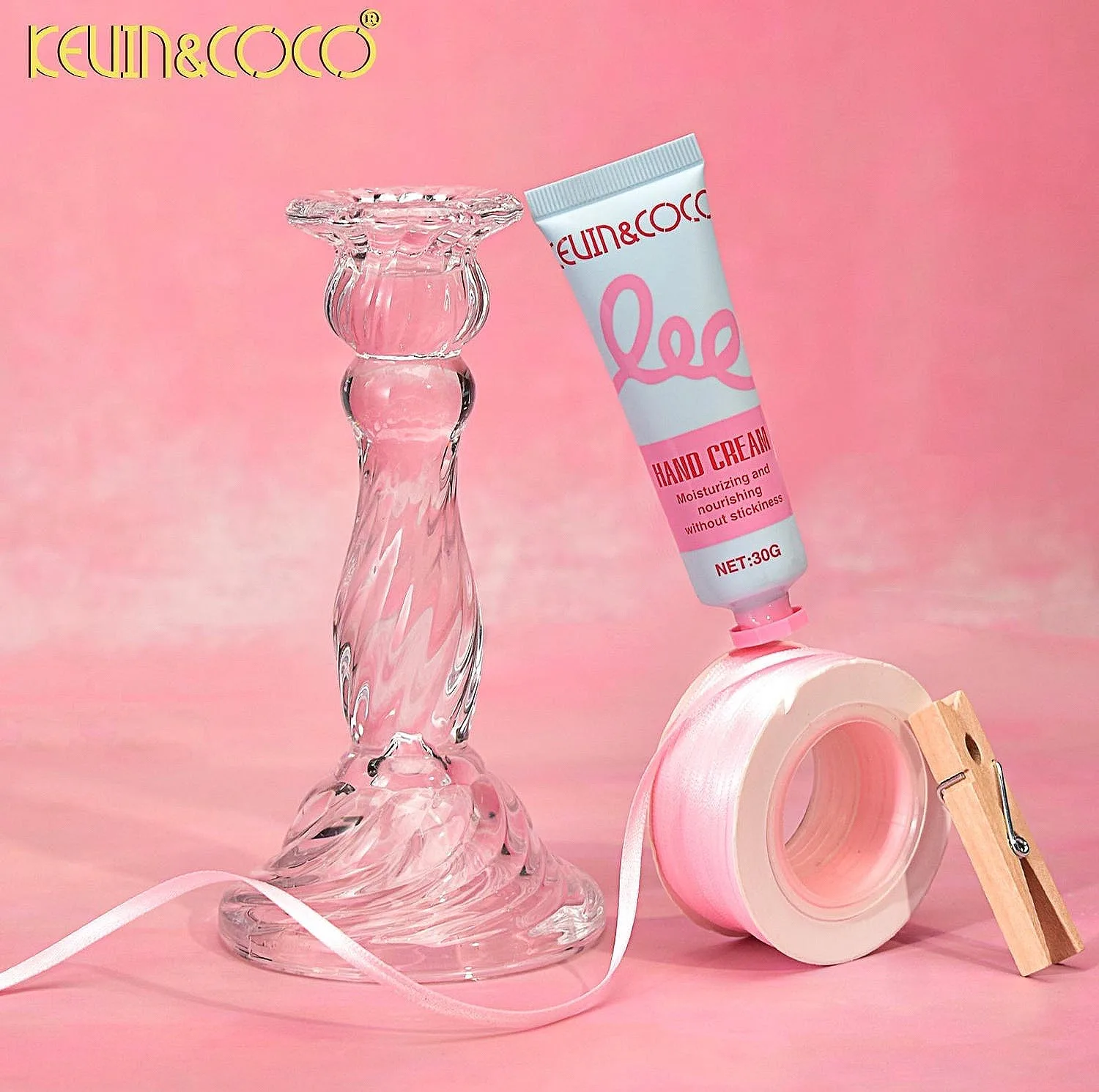 مرطوب کننده صورت کوین اند کوکو مدل گیفت حجم 30 میلیلیتر حاوی عصاره گل همیشه بهار، مناسب انواع پوست مجموعه ۳ عددی