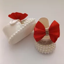 پاپوش نوزادی مدل نگین