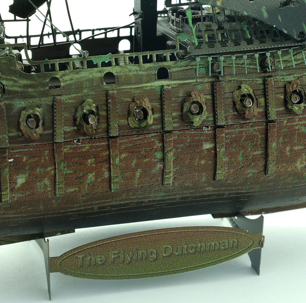 ساختنی 369 تکه پیسکول مدل FLYING DUTCHMAN