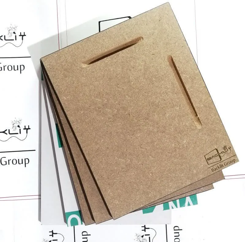 تابلو شاسی بکلیت طرح نقاشی دکوری مدرن سبک مینیمال مدل SH-1474 مجموعه 3 عددی