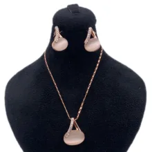 نیم ست زنانه کلیو مدل KYN0066