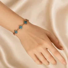 دستبند دست‌ساز زنانه صنایع دستی اریسا مدل شبدر