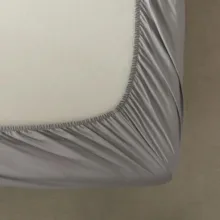 ملحفه کودک آدنو مدل Plain کد FI37 سایز 70x135 سانتی‌متر