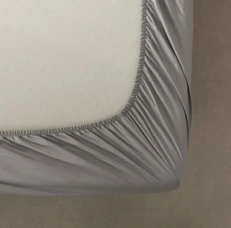ملحفه کودک آدنو مدل Plain کد FI37 سایز 70x135 سانتی‌متر