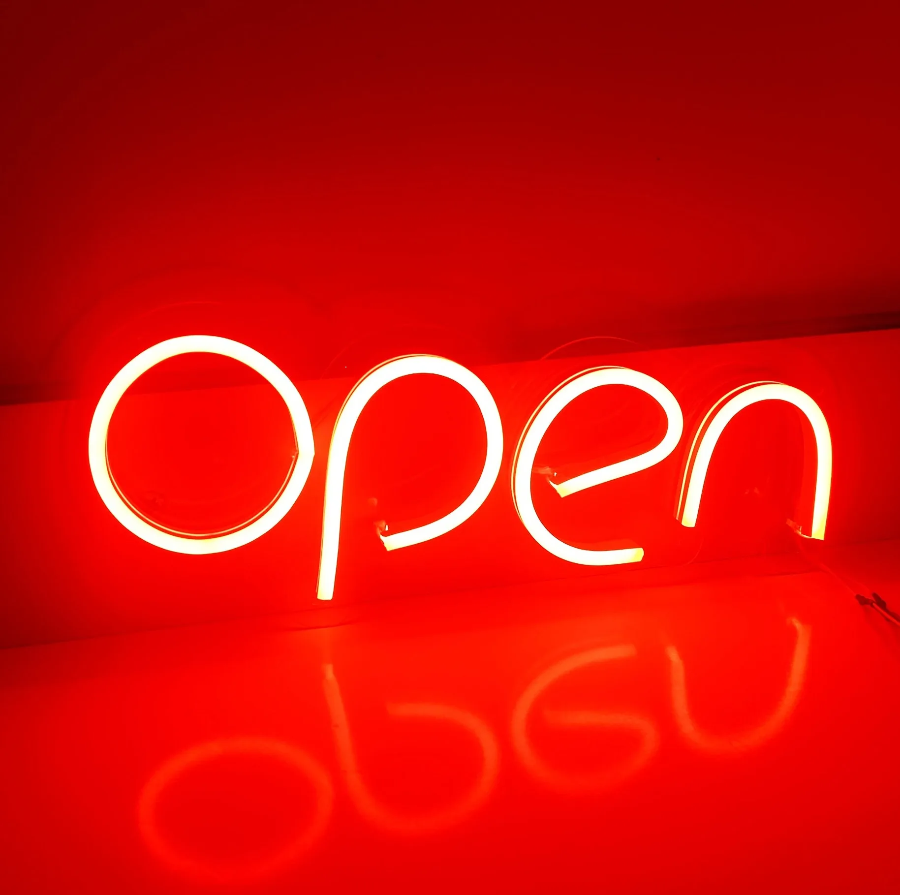 تابلو نئون فلکسی طرح Open مدل O1