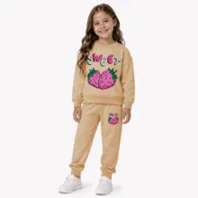 ست سویشرت و شلوار دخترانه مدل Strawberries کد M03
