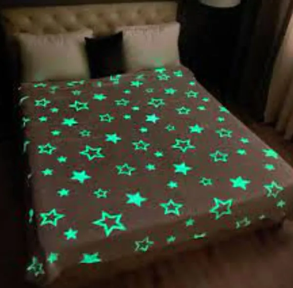 پتو مسافرتی 1 نفره مدل ژله ای شب نما طرح ستاره 11 سایز 200x150 سانتی‌متر