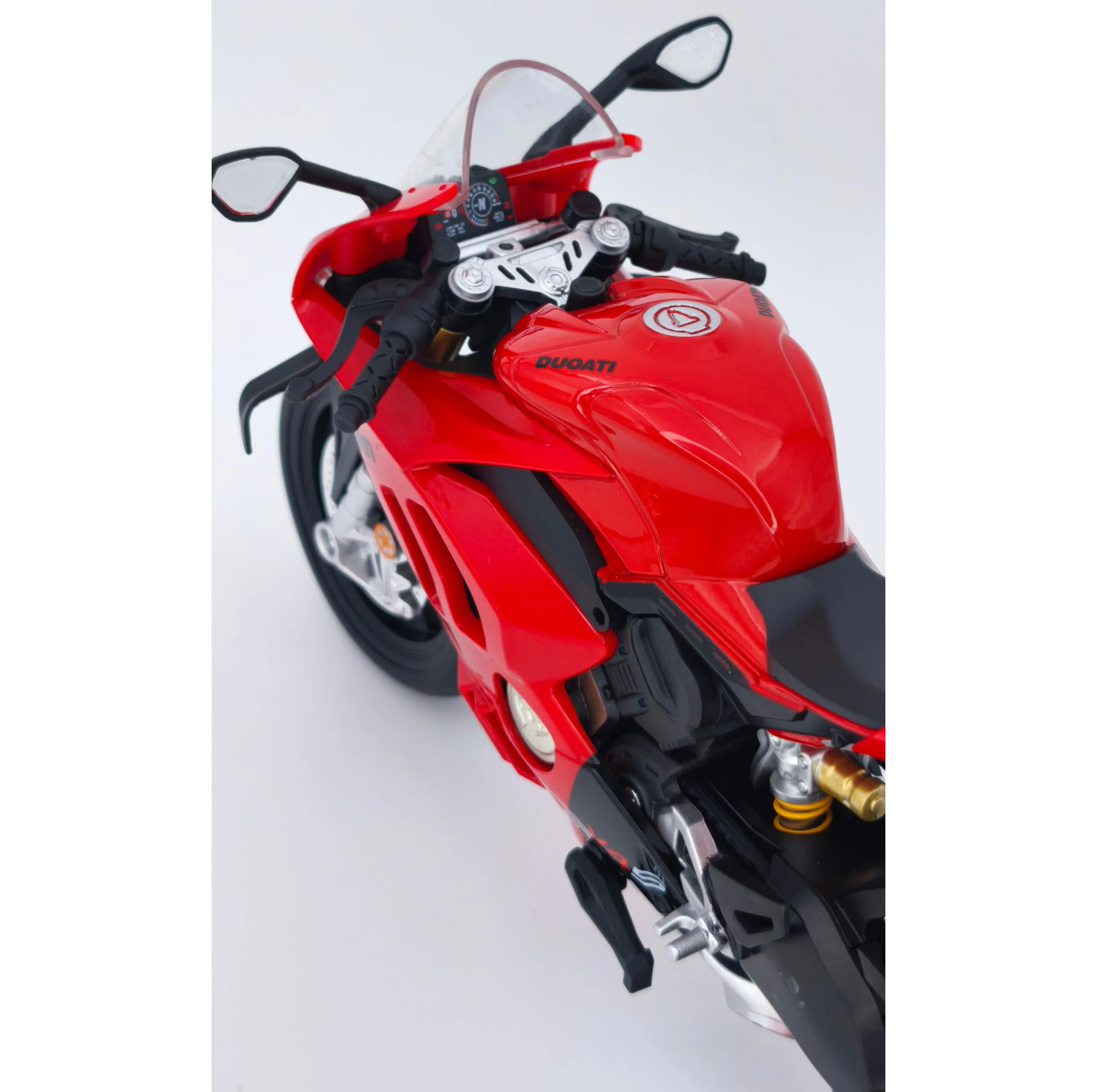موتور بازی مدل ducati panigale