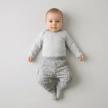 شلوار نوزادی آدمک مدل  خرگوش و گل کد 01