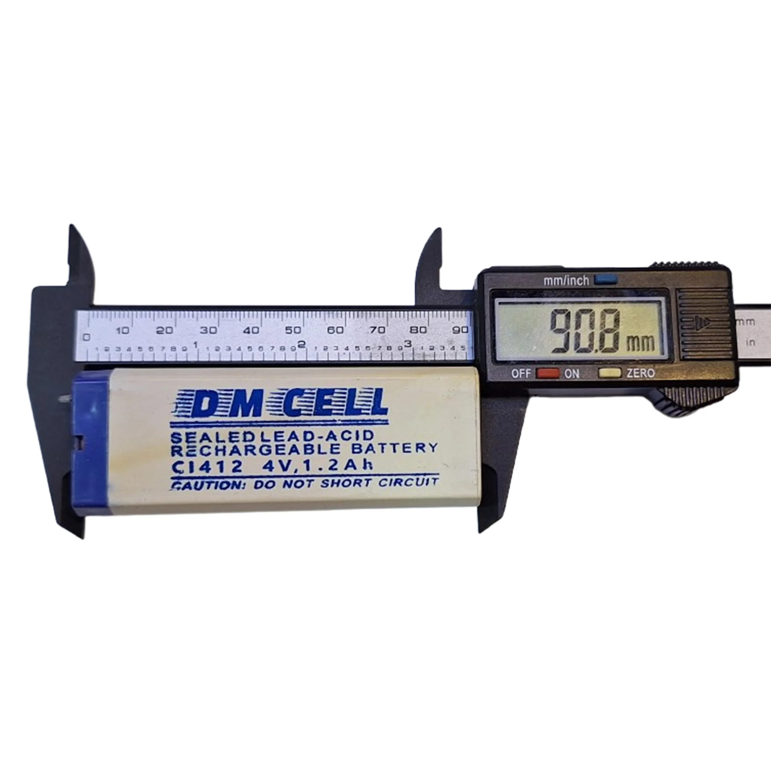 باتری سیلد اسید 4 ولت 1200 میلی آمپر ساعت دی ام سل مدل DM-4-1200 بسته سه عددی
