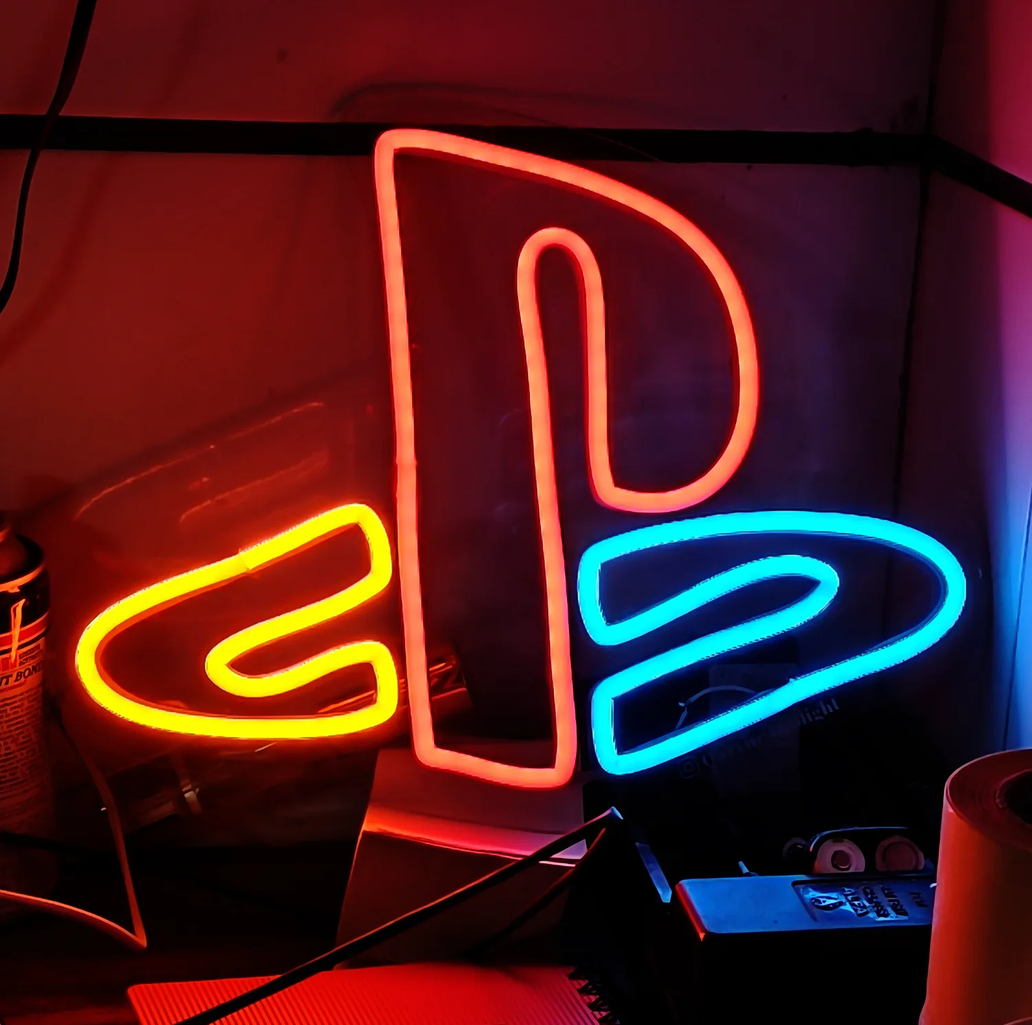 چراغ نئونی طرح PlayStation کد PS2026