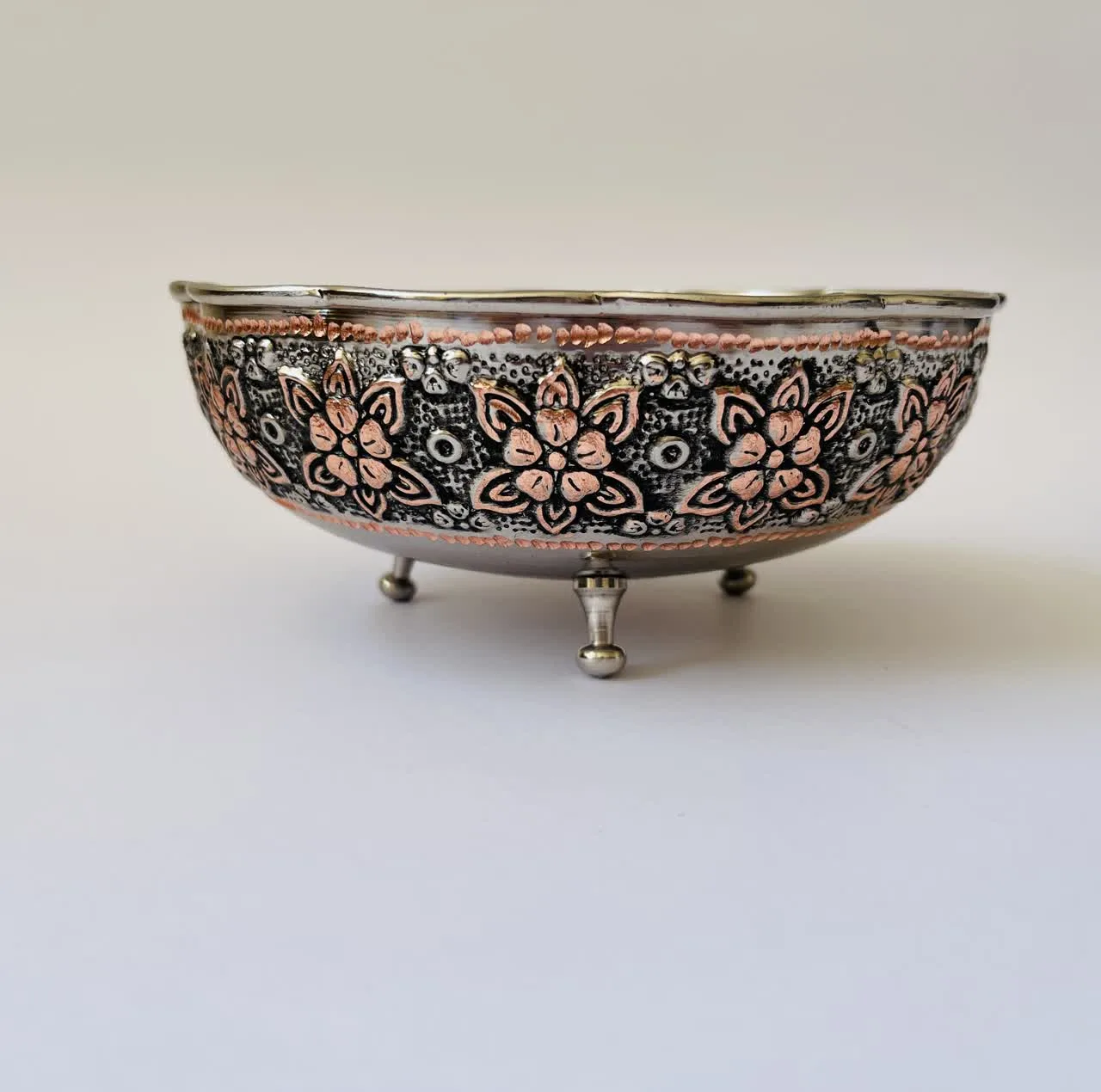 آجیل خوری مسی مدل قلم زنی کد ZH444.3