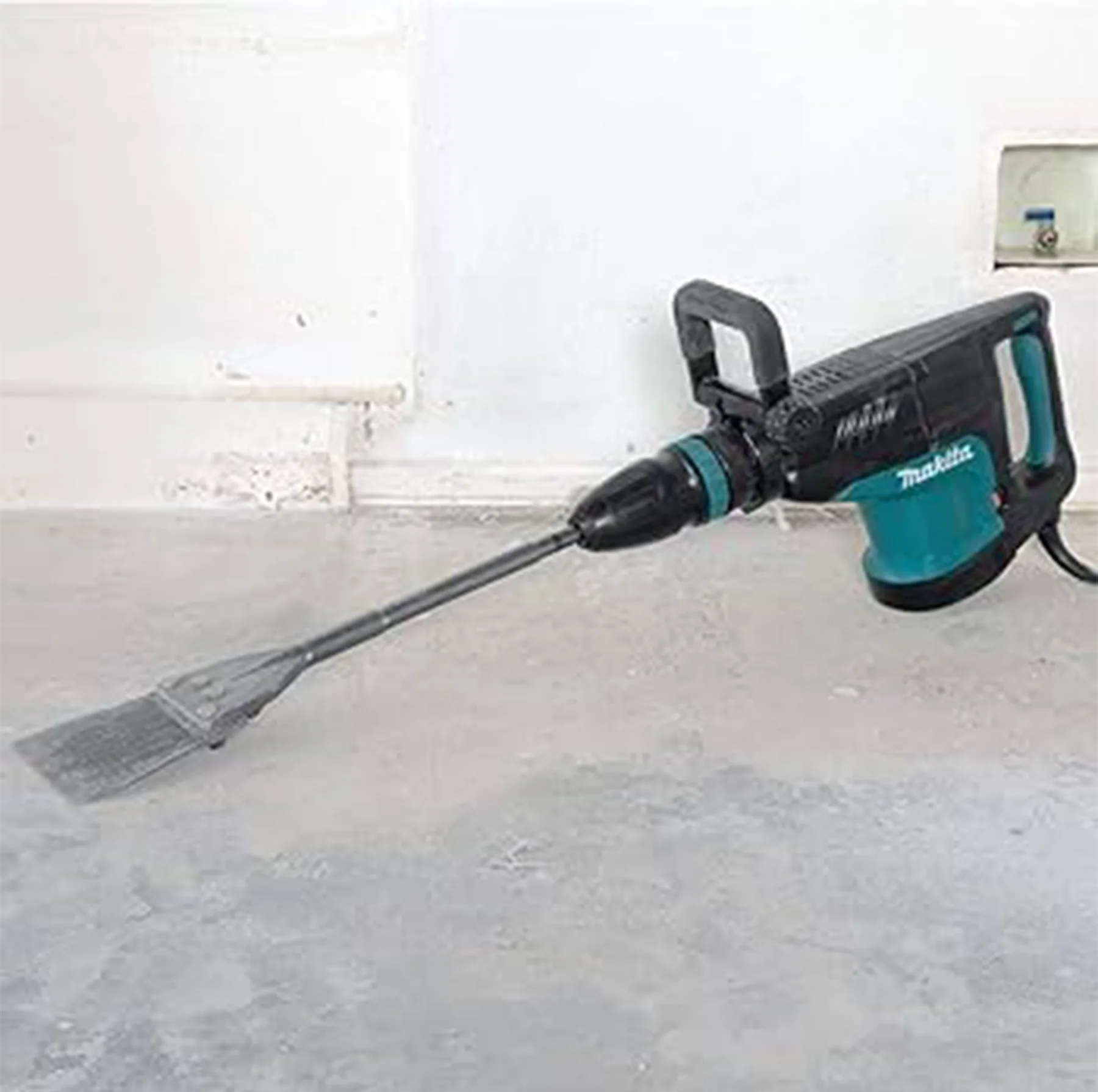 چکش تخریب ماکیتا مدل HM1203C