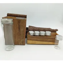 ست جای ادویه و جای مایعات سفری کمپ شاپینگ مدل S-001