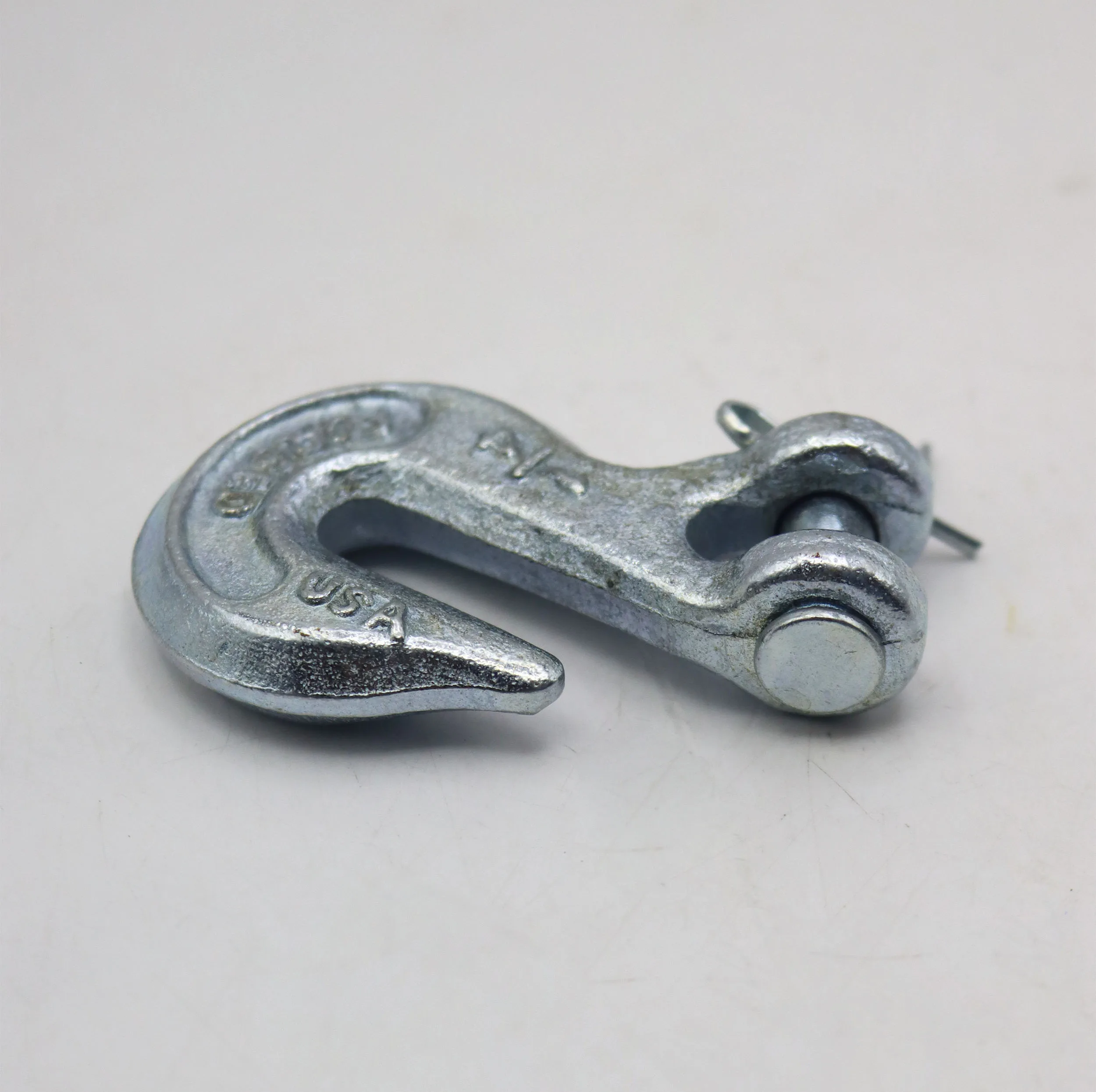 قلاب جرثقیل مدل دانه گیر ساده کد YP-6MM-1/4