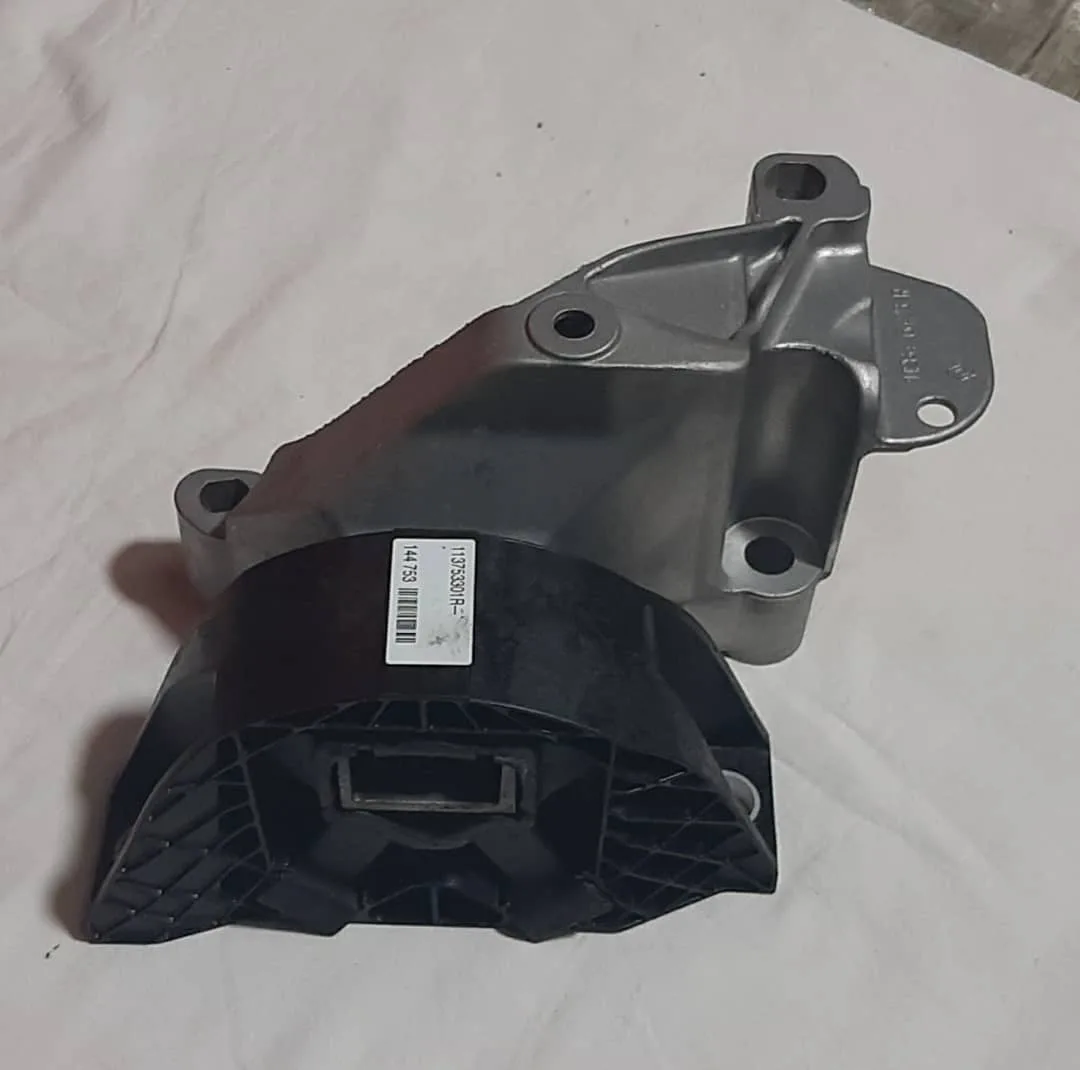 دسته موتور بالا راست رنو کد 113753301R مناسب برای رنو ال90