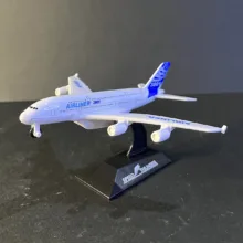 ماکت هواپیما مدل ایرباس A380