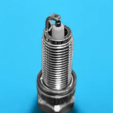 شمع خودرو هیوندای مدل Mobis کد LZKR6B10E پایه یورو ۴ بسته ۴ عددی