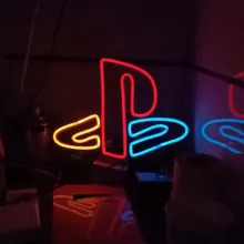 چراغ نئونی طرح PlayStation کد PS2026