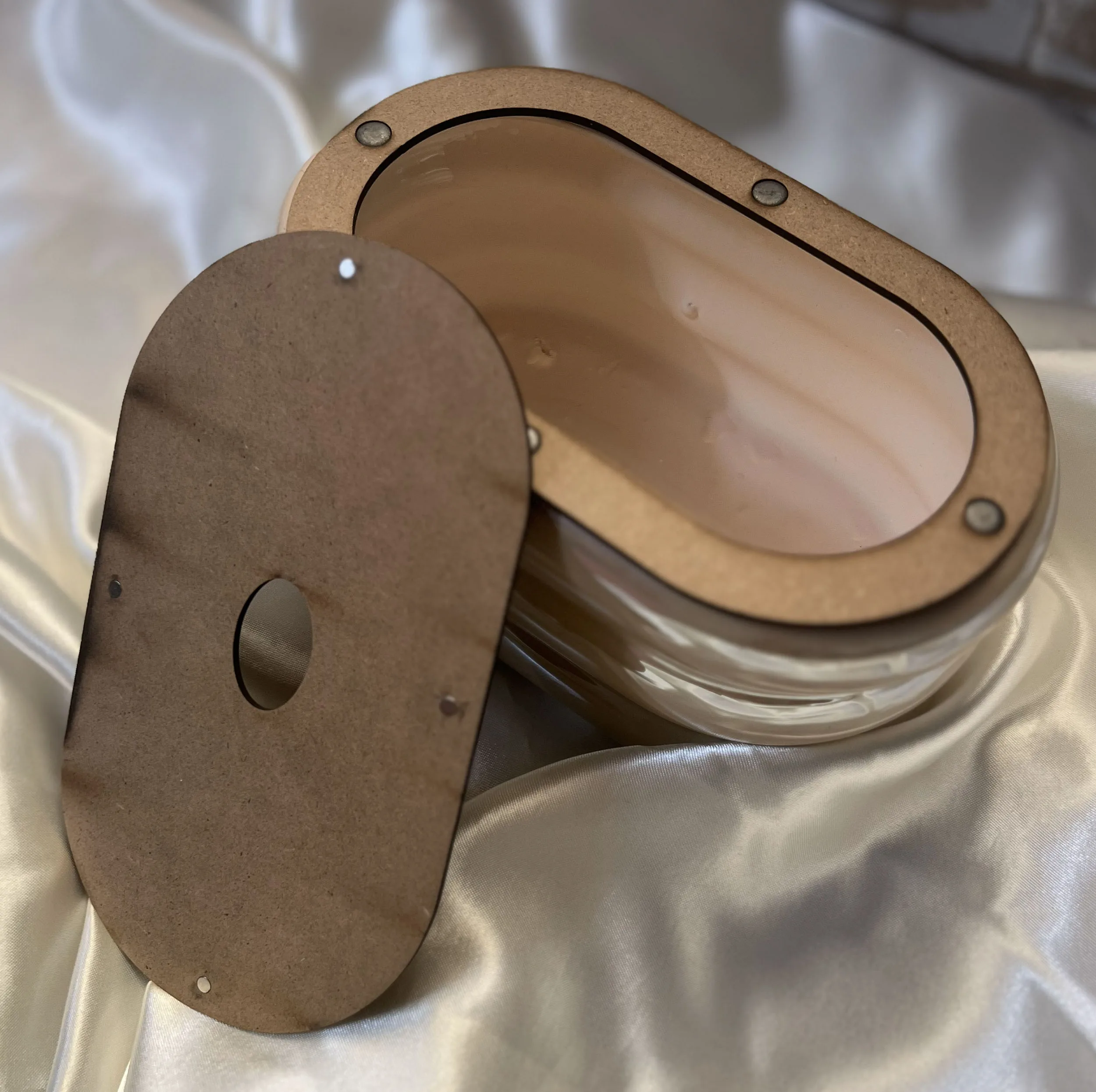 جعبه دستمال کاغذی مدل لاستر