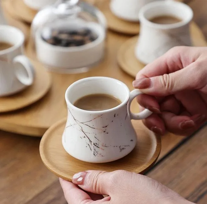 سرویس قهوه خوری 15 پارچه وگاتی مدل ماربل همراه با سینی چرخان