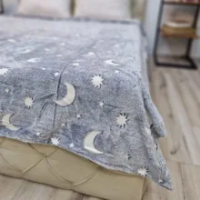 پتو مسافرتی مدل شب نما آسمان سایز 185x145 سانتی متر
