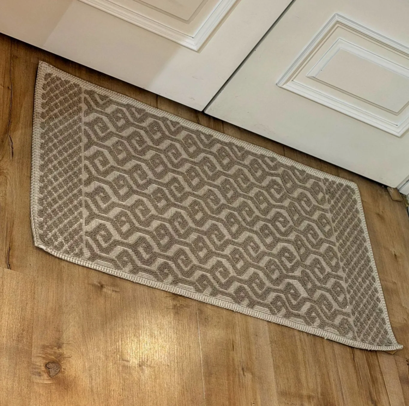 پادری مدل هندسی ترک سایز 150*80 سانتی متر مناسب برای فضای داخلی