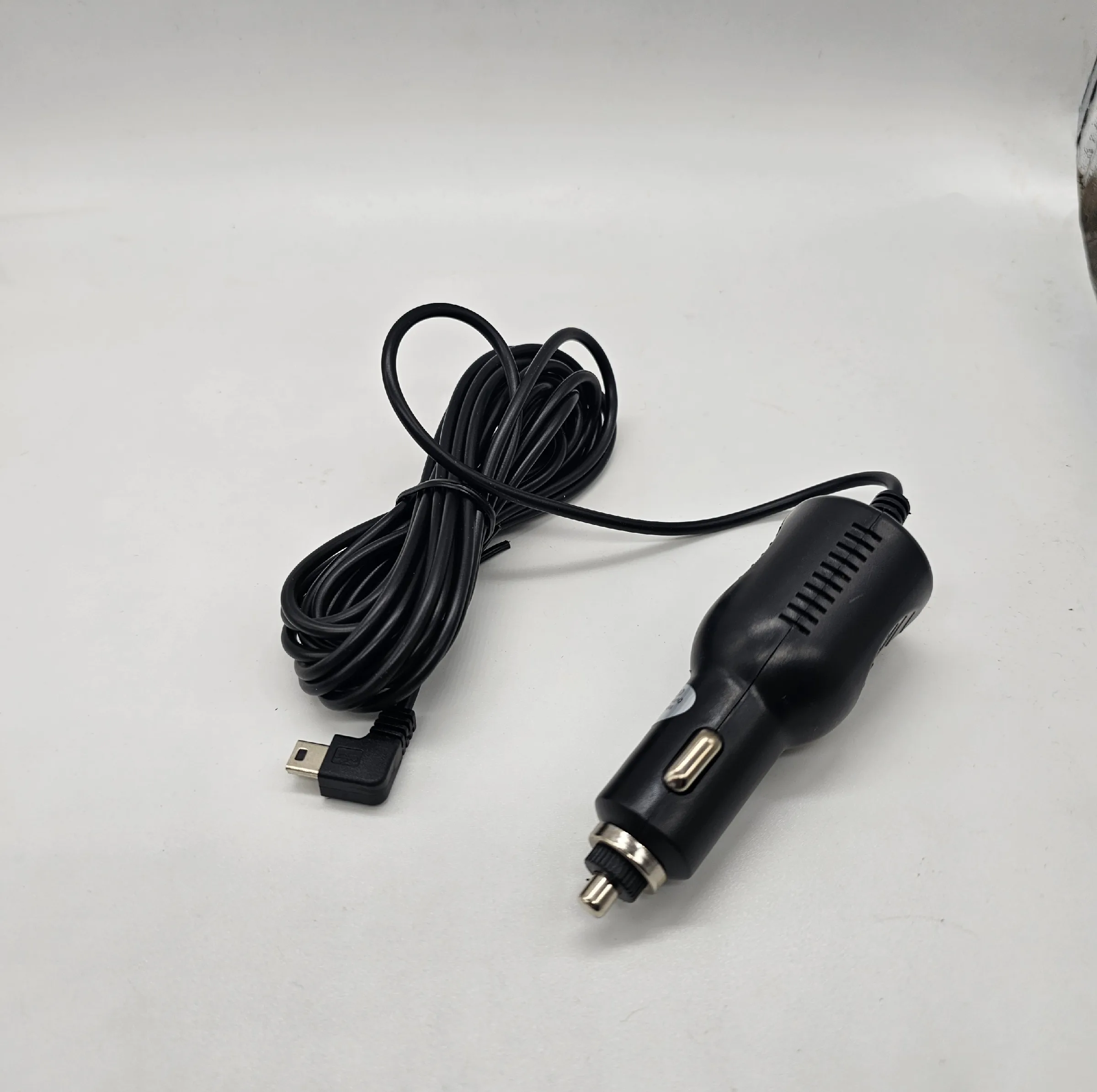 دوربین ضبط وقایع خودرو اسکای ویژن مدل T666Y به همراه دوربین دنده عقب