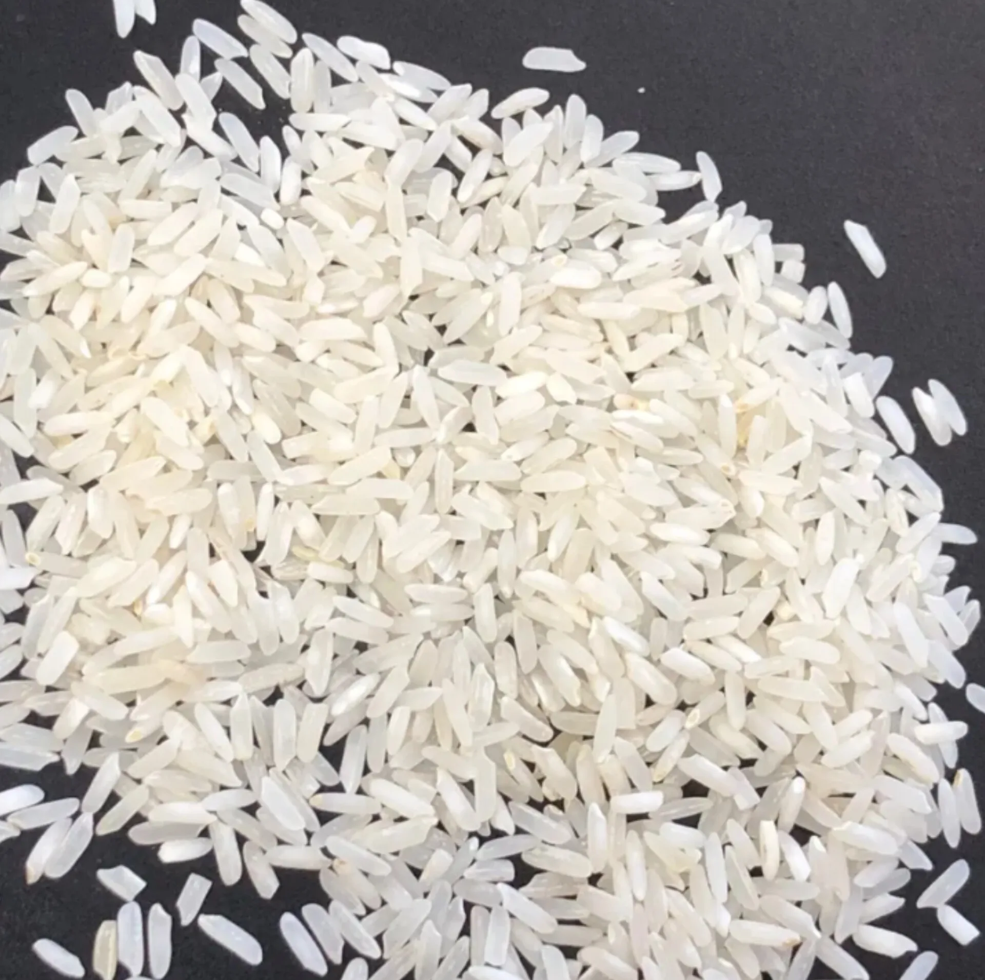 برنج خوشپخت رستورانی نسل نورانی - 10 کیلوگرم
