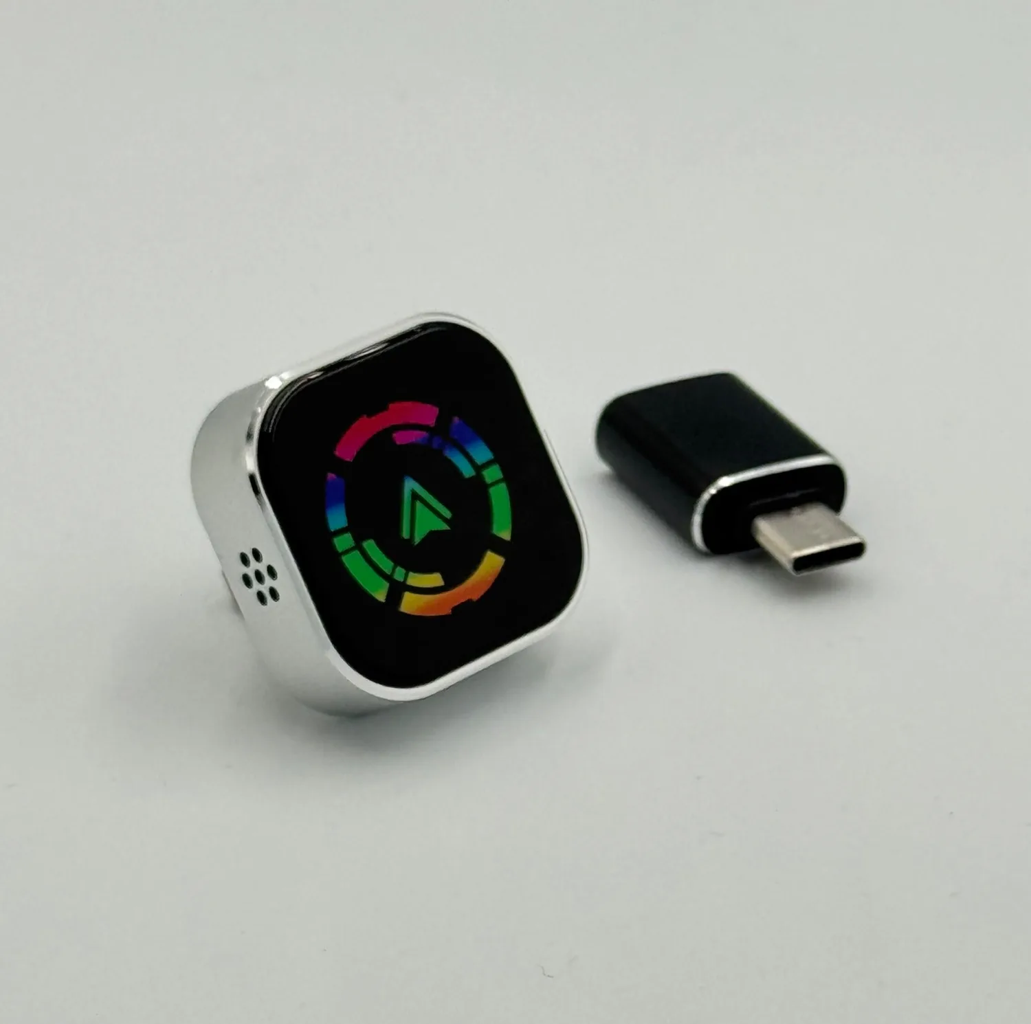 کارپلی و اندروید اتو مدل Android Auto/CarPlay Q1A به همراه مبدل USB به USB-C