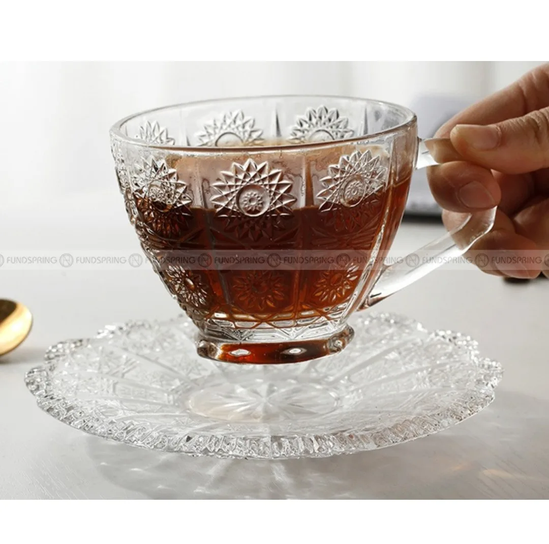 ست فنجان و نعلبکی 12 پارچه مدل پی کی کد 1369