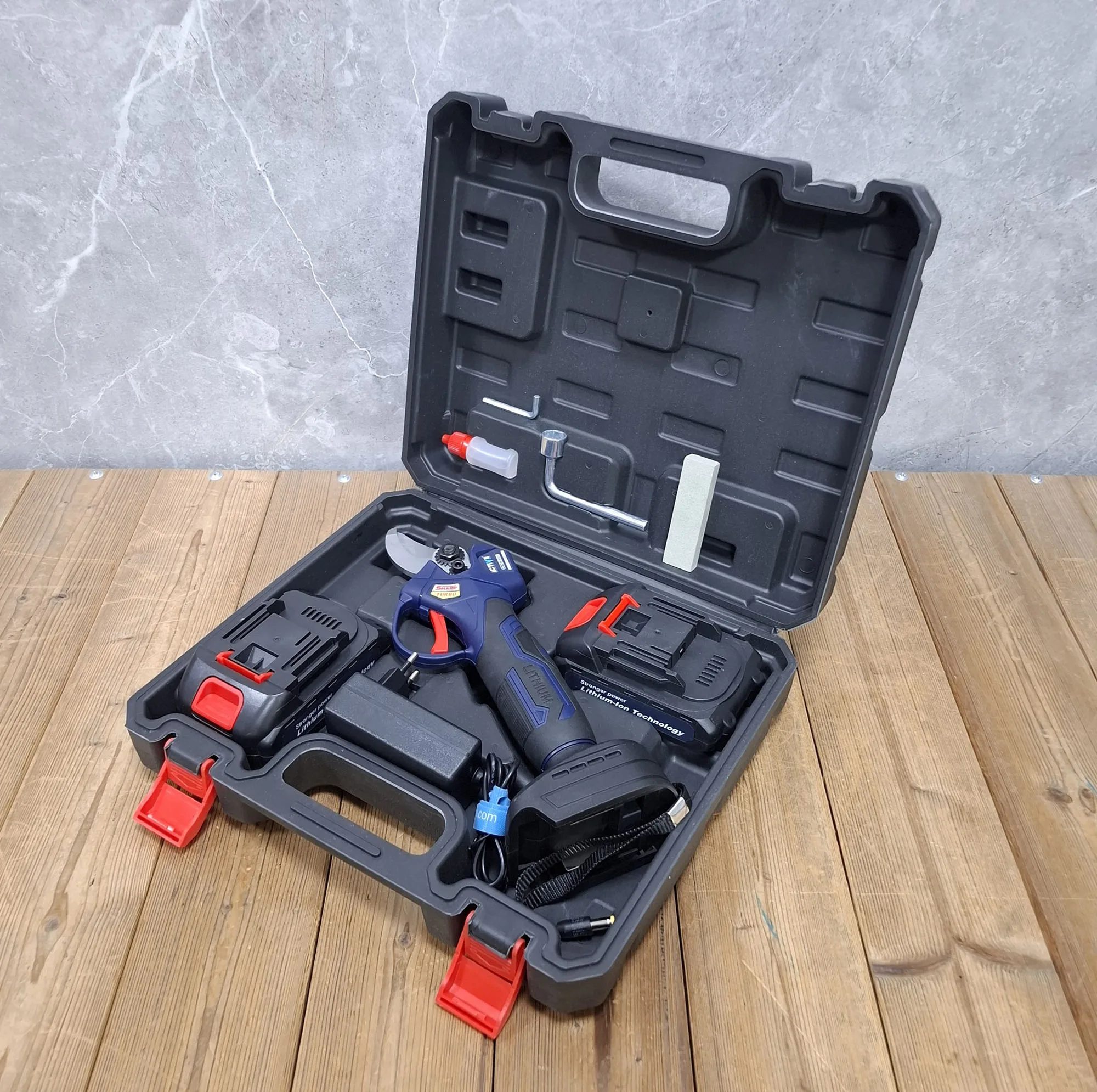 قیچی شارژی باغبانی 21 ولت صنعتی اکتیو تولز مدل 21V/ 6232 کد 44 سایز 11 اینچ