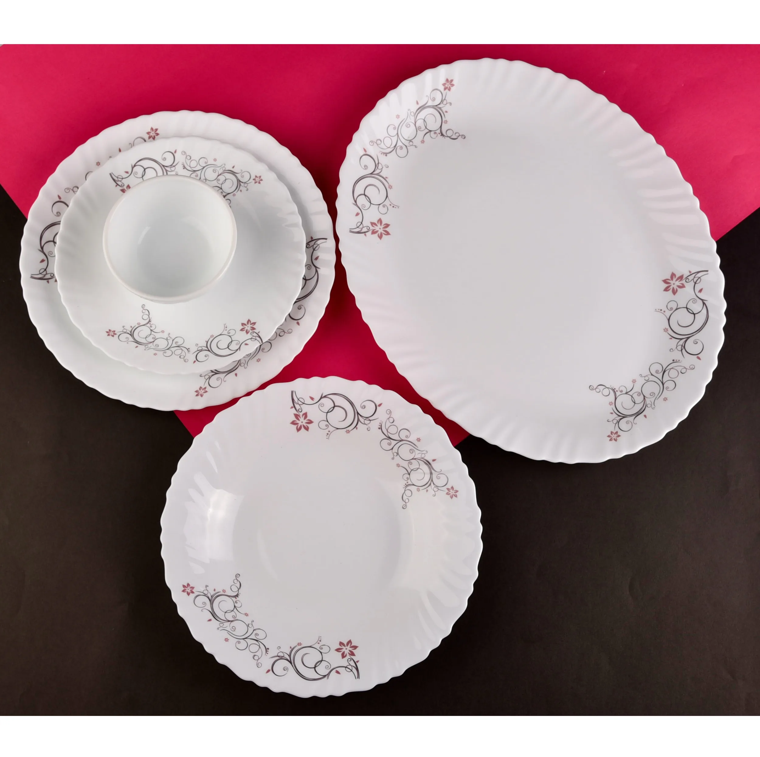 سرویس غذا خوری 25 پارچه آفر مدل اینتیمینی