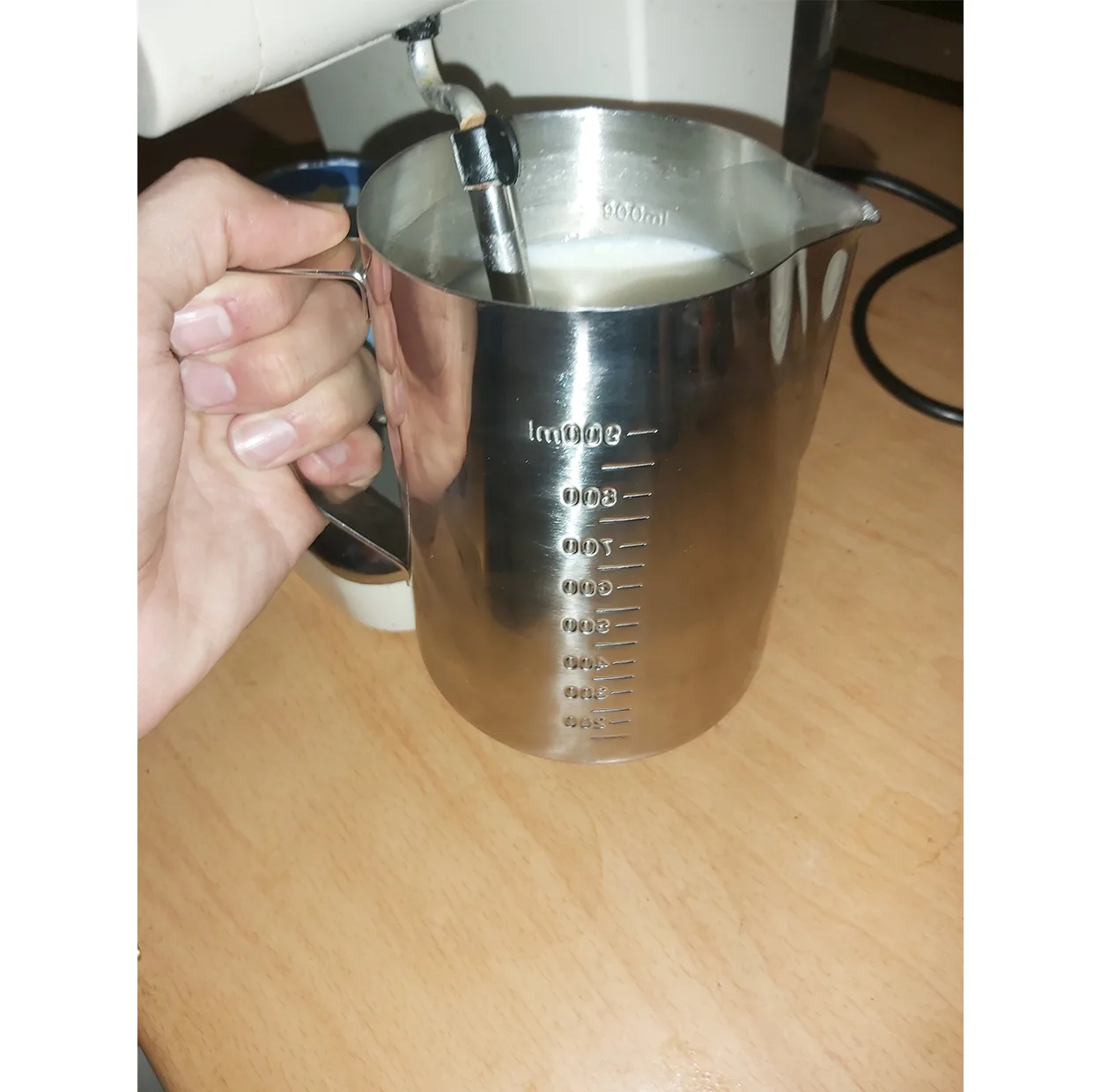 پارچ کف ساز شیر مدل PICH1000