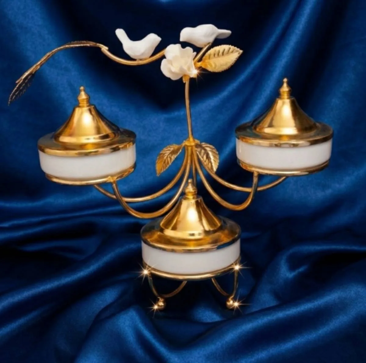 آجیل‌خوری مدل سه پیاله