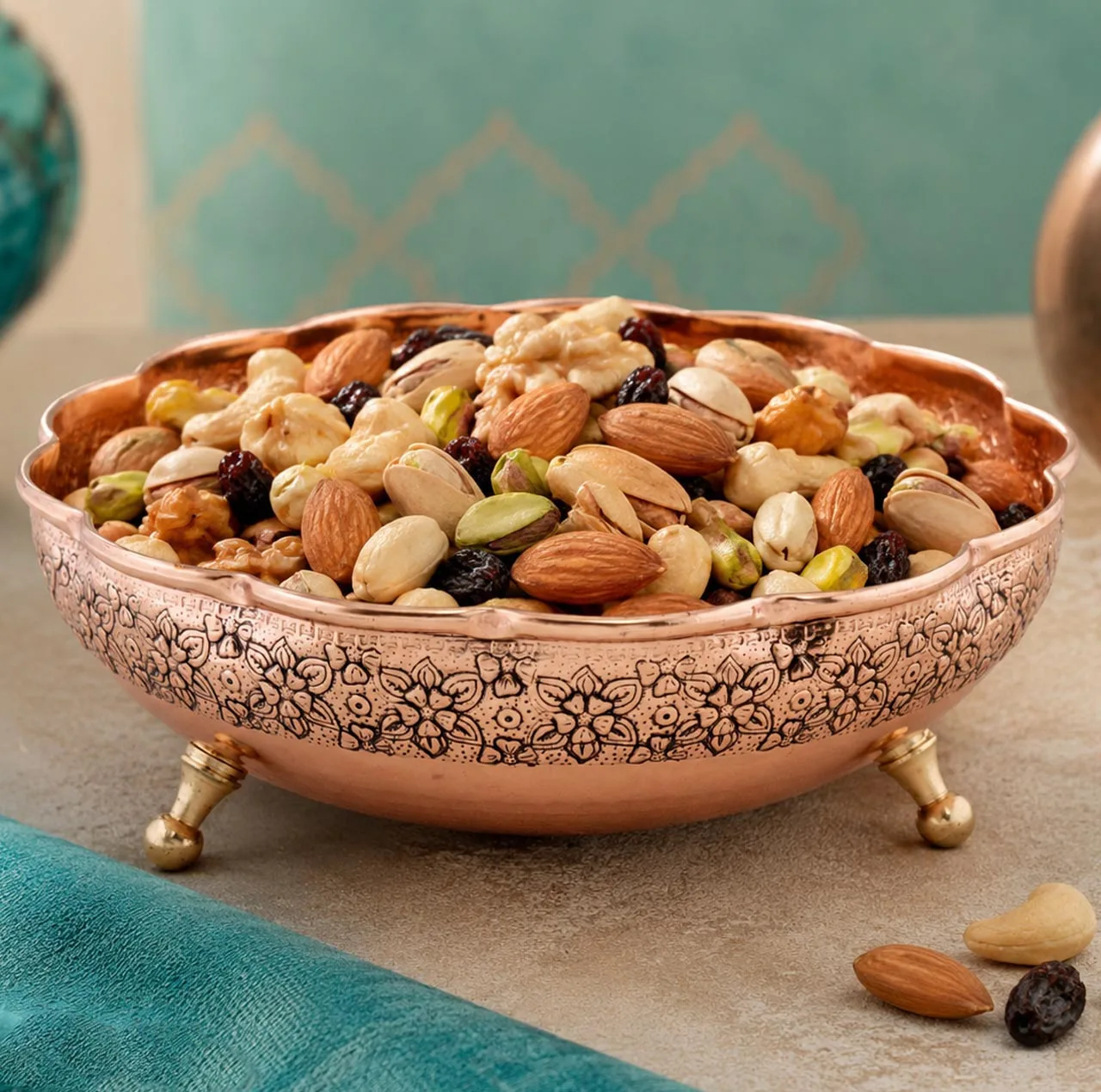 آجیل خوری مسی دیبا زنجان مدل سه پایه