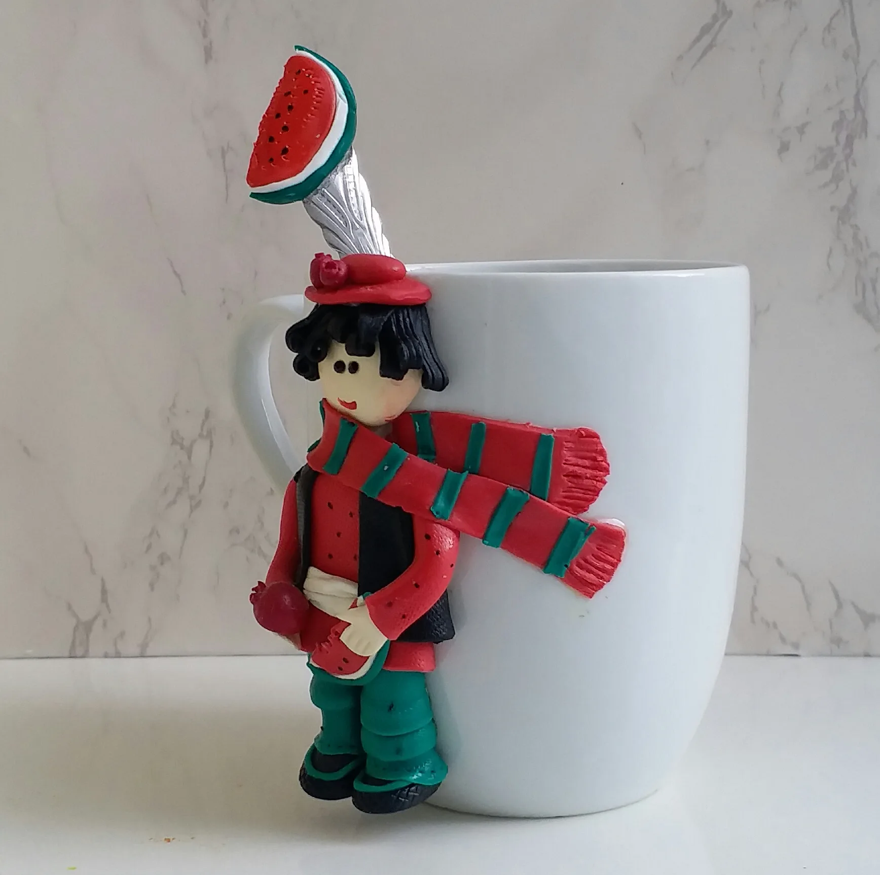 ماگ سرامیکی مدل پسر عروسکی کد L658 به همراه قاشق