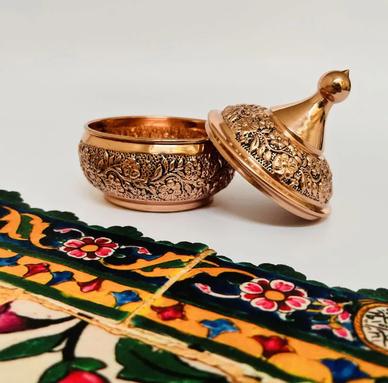 قندان مسی مدل قلم زنی کد ZH418.1