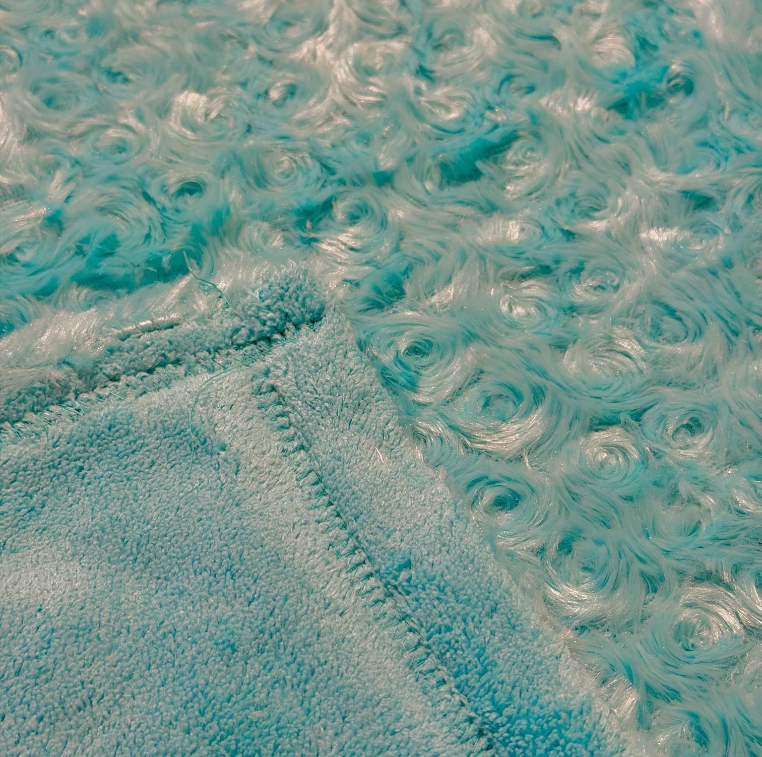 پتو نوزاد کارترز مدل rose ابعاد 78×95 سانتی متر