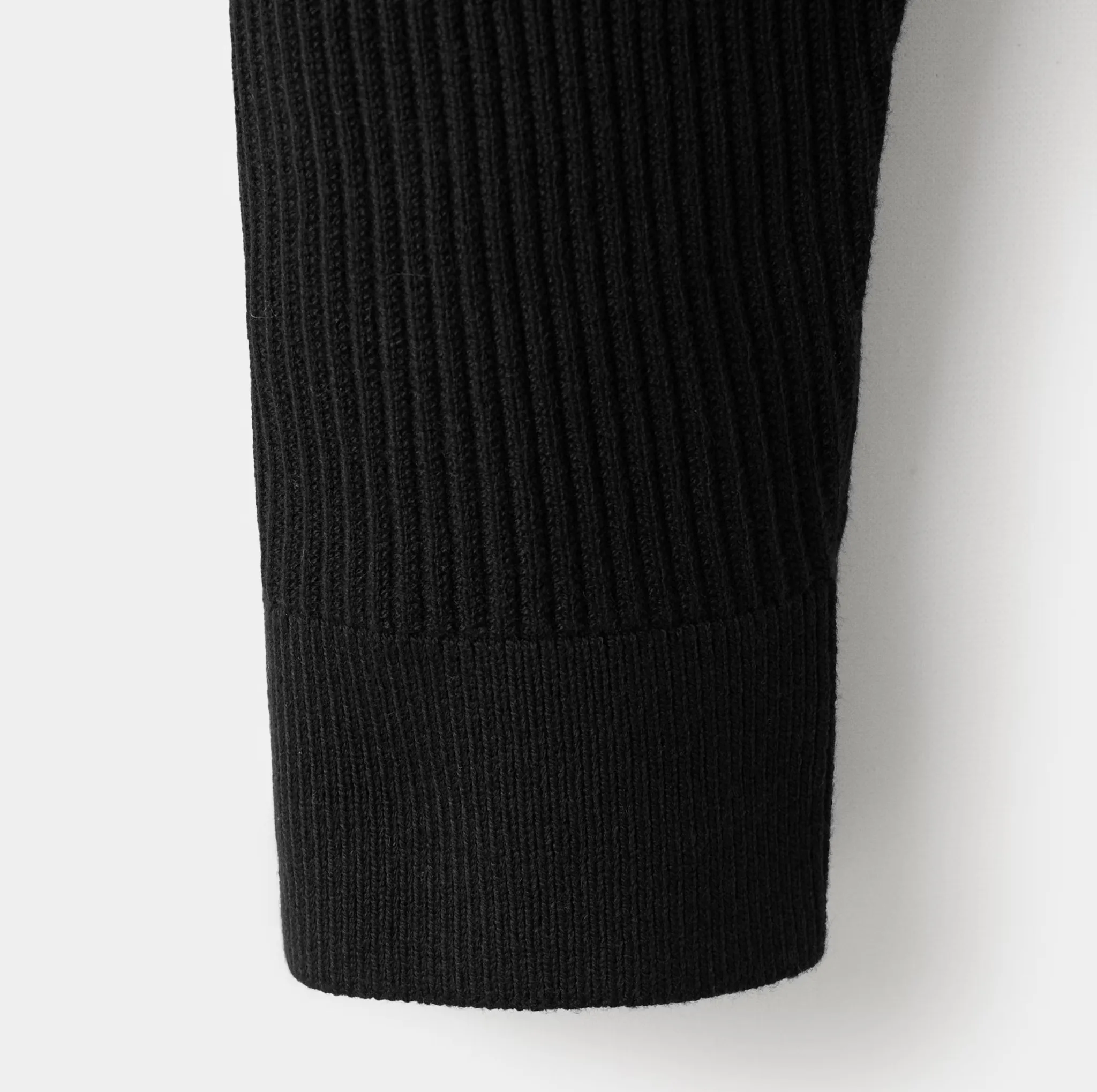 پلیور یقه گرد مردانه مانگو مدل REGULAR FIT COTTON
