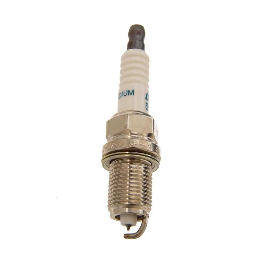 شمع خودرو دنسو مدل SK20R11