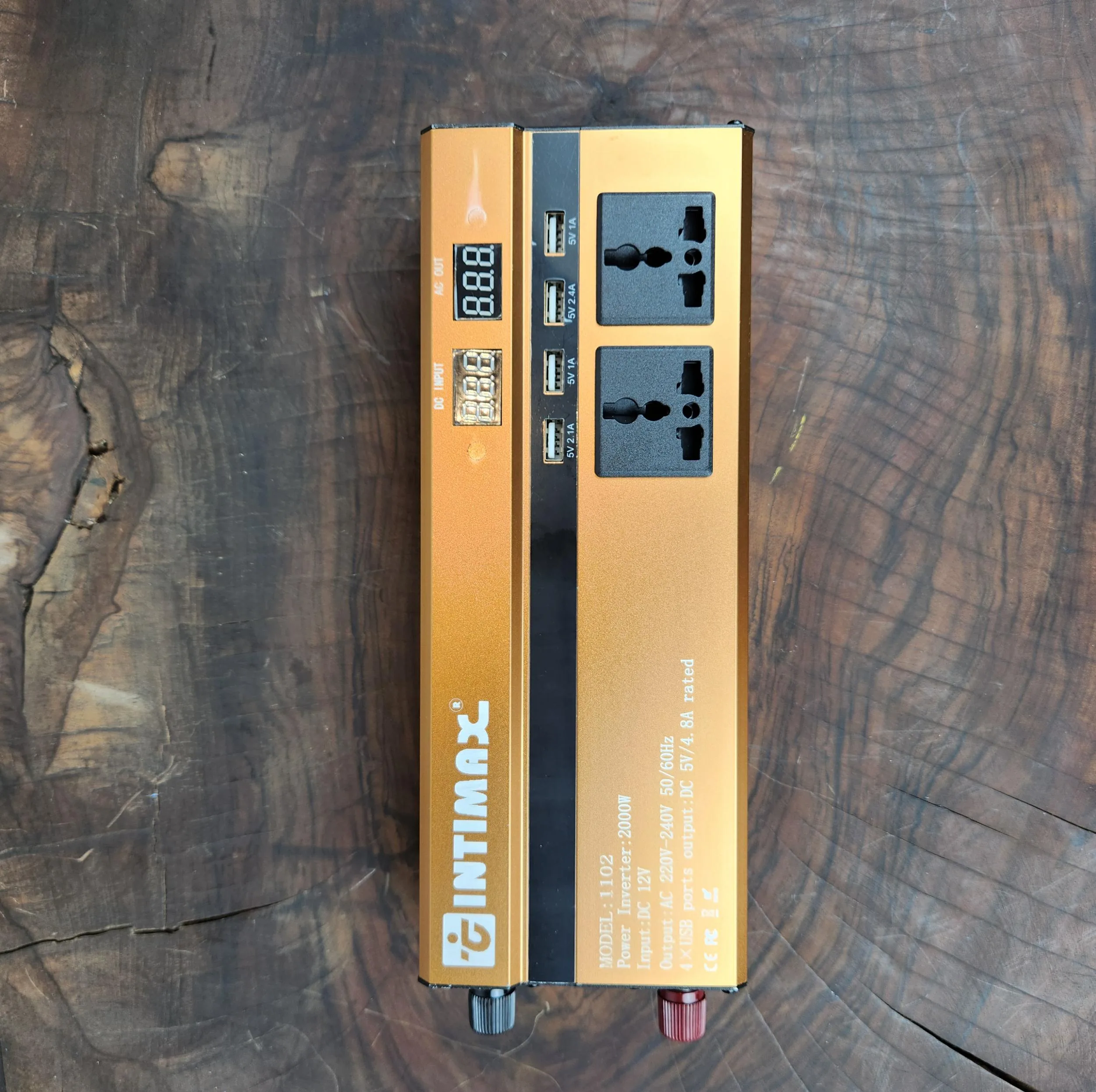 مبدل برق خودرو اینتیمکث کد 2000W