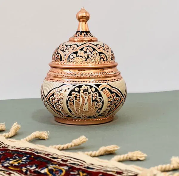 قندان مسی مدل گنبدی نقره کوب کد ZH361.1