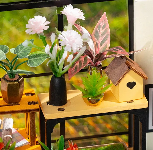 ساختنی 389 تکه رولایف مدل Cathy's Flower House DG104
