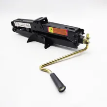 جک خودرو مدل YP-39CM ظرفیت 1.5 تن