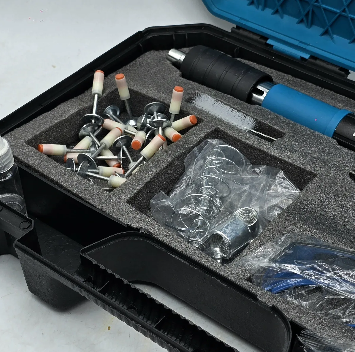 میخ کوب دستی راویکس مدل TOOLS-STATION مجموعه 25 عددی