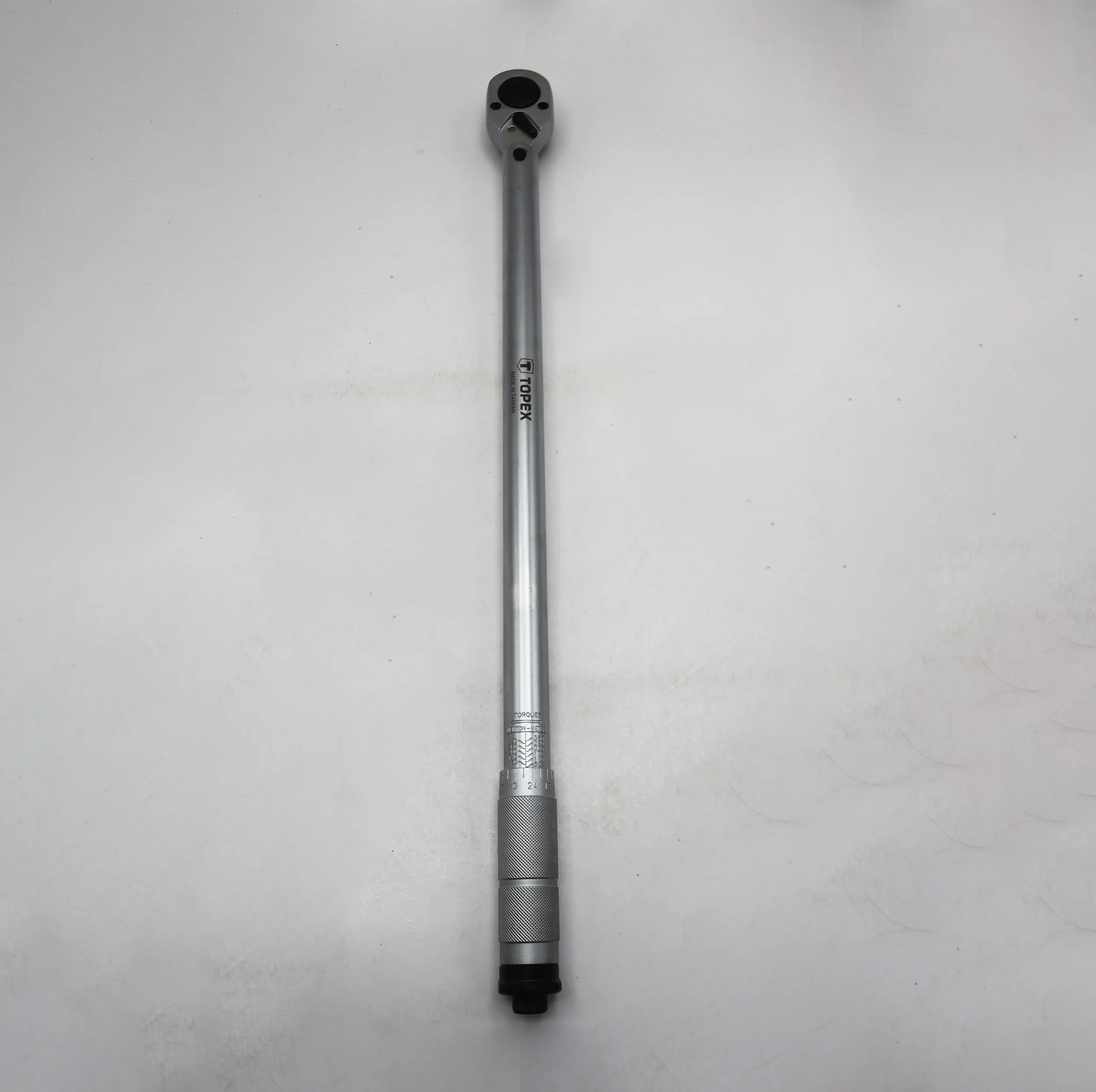 آچار ترکمتر جغجغه ای تاپکس مدل YP-TW-423-2FW/50-350N.M درایو 1/2 اینچ