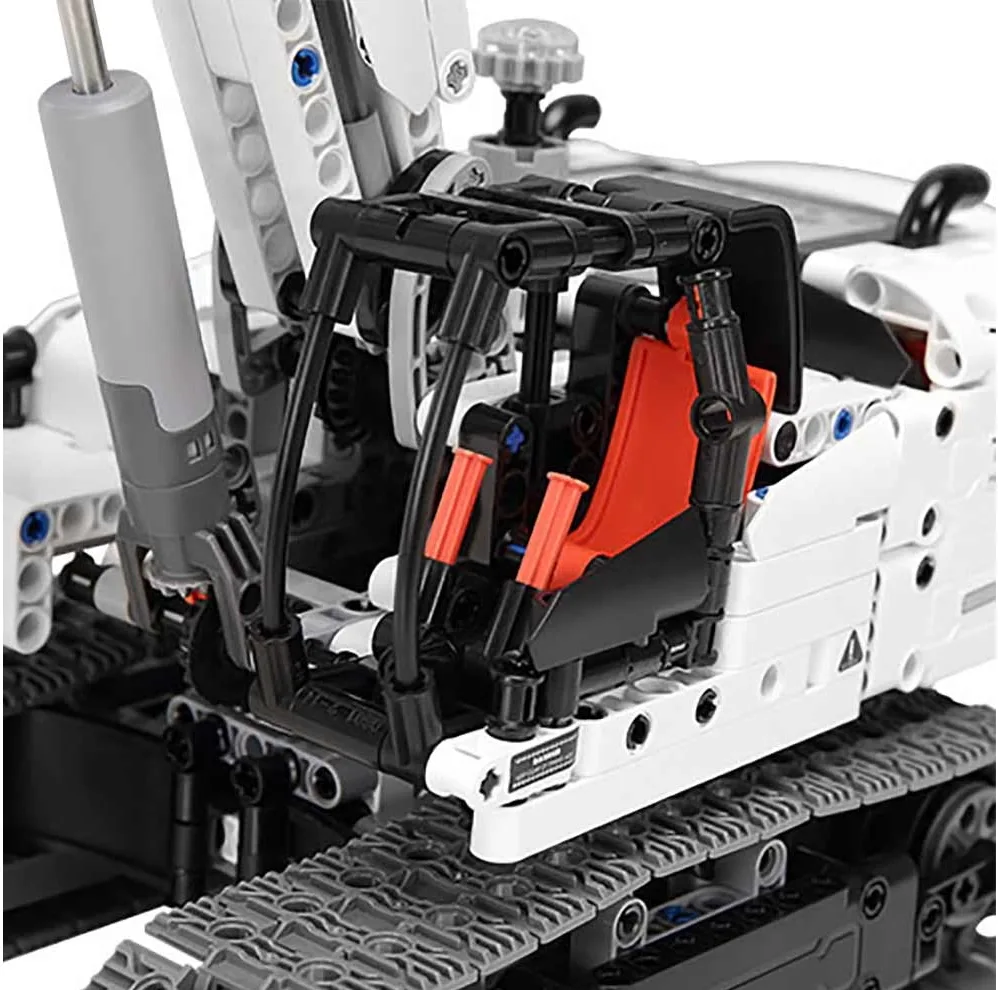 ساختنی میتو مدل Engineering Excavator